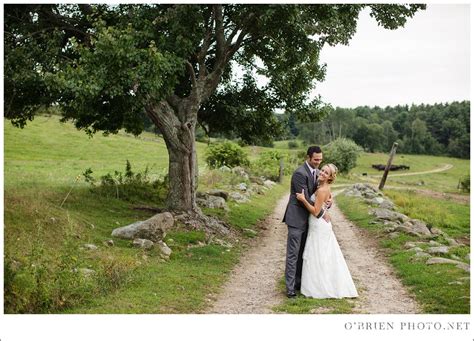 150 | west brookfield, ma. Shannon and Joel: Wedding at the Salem Cross Inn - OBrien Photo | Wedding, Wedding photography ...