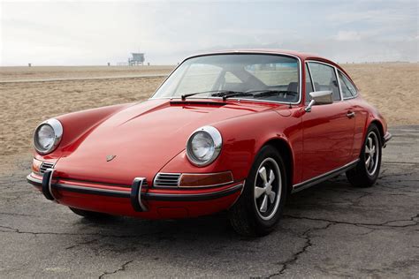 1971 Porsche 911t Sunroof Coupe For Sale On Bat Auctions Sold For