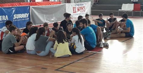 El seleccionado argentino masculino de vóleibol perdió hoy con eslovenia, por un. 9 de Julio y la región vivirán hoy un trascendente partido ...