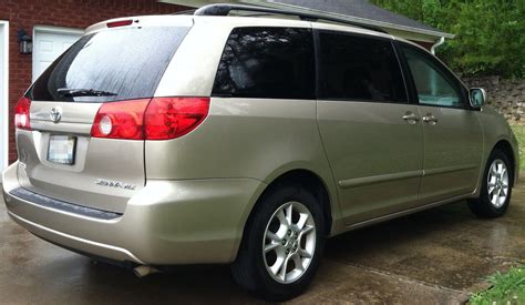 Toyota sienna 2006 is one of the best models produced by the outstanding brand toyota. 2006 Toyota Sienna - Exterior Pictures - CarGurus