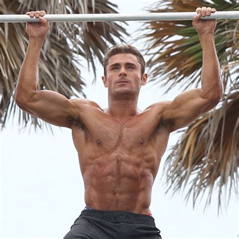 How Zac Efron Got Those Muscles For ‘baywatch