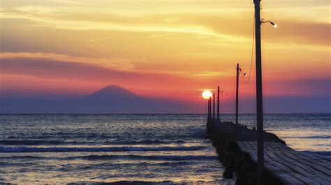 Haraoka Coast Chiba Japan Sunset Orange Red Sky Mountain