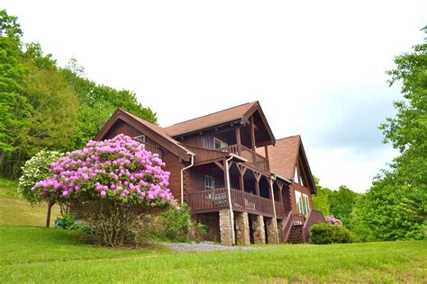 Search real estate for sale. Old Virginia Log Home Estate | Log homes, Log homes for ...