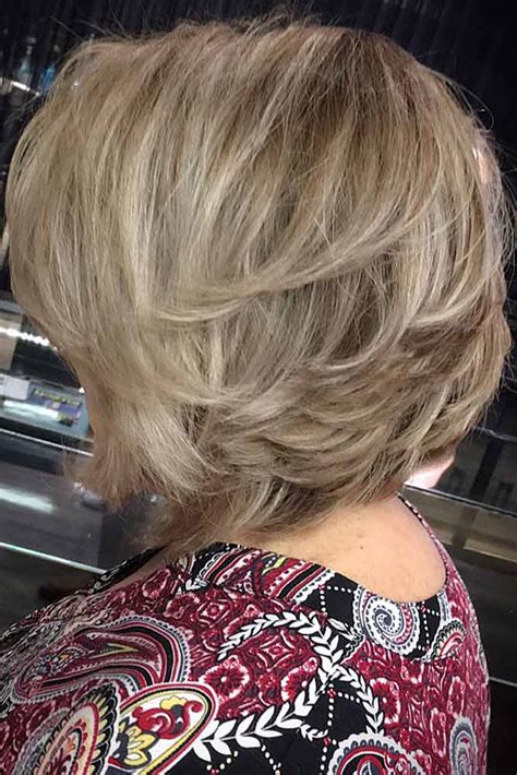 10 Gorgeous Medium Length Hairstyles For Women Over 50