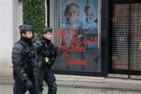 French Government Stands Tough Against Violent Protesters