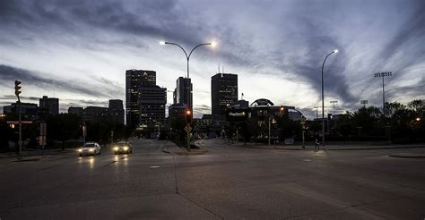 Hd Wallpaper Skyline Of Winnipeg At Night Canada Featured Lights