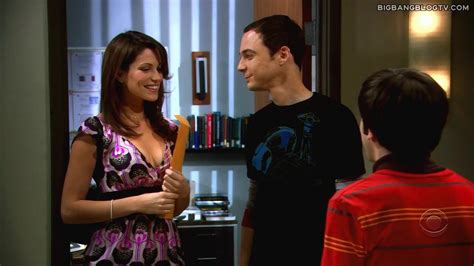 The Big Bang Theory 1x15 Sheldon Presenta A Su Hermana Missy Youtube