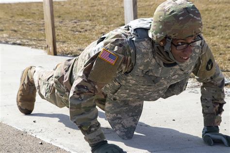 Dvids Images Iowa National Guard Soldier Competes In Best Warrior