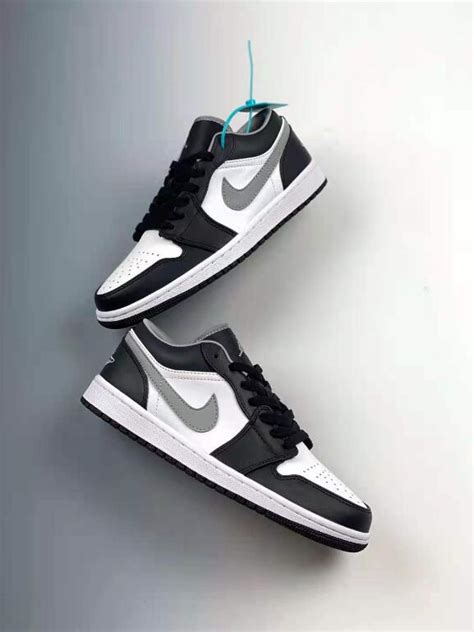 2021 New Sell Air Jordan 1 Low Black Medium Grey White Running Sneakers