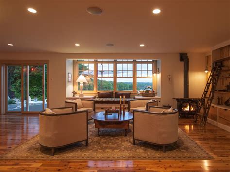In this video, i'll show you 5 steps and tips to select the perfect one for your space! Living Room Pictures From Blog Cabin 2012 | DIY Network ...