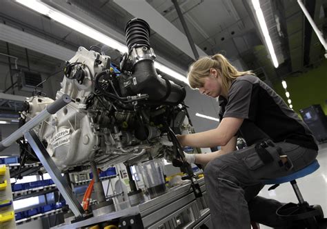 Uk Engineering Firms Urged To Investigate Female Friendly Policies