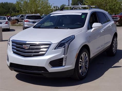 Pre-owned 2017 cadillac xt5 premium luxury awd awd suv