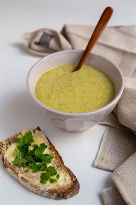 Soupe de fanes de carottes