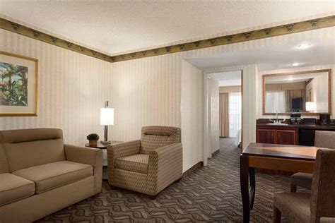 Embassy Suites By Hilton Arcadia Pasadena Area 143 ̶1̶9̶1̶