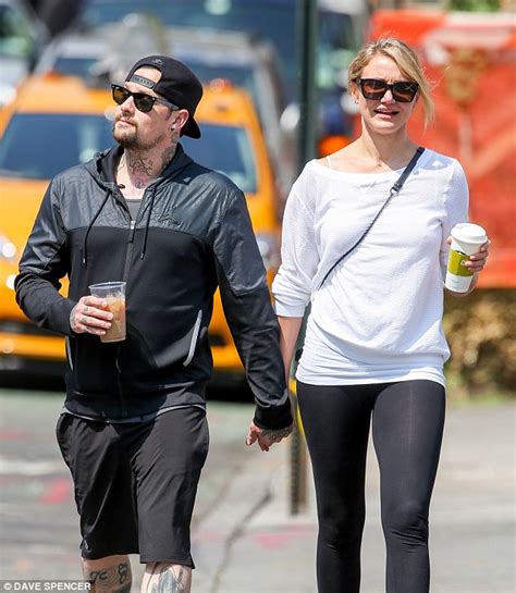 What is cameron diaz doing? Cameron Diaz 2021: Husband, net worth, tattoos, smoking ...