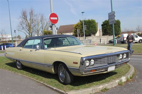 Description Du Véhicule Chrysler New Yorker Encyclopédie Automobile