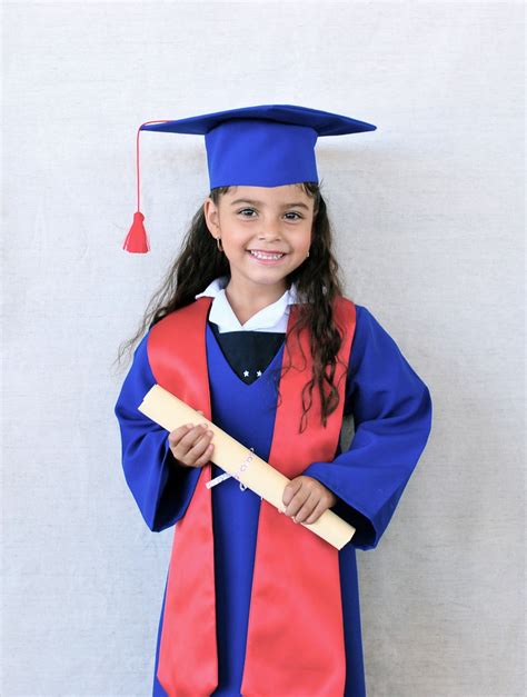 Fotografías De Sofía Graduación De Kinder