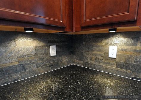 Black countertop backsplash ideas