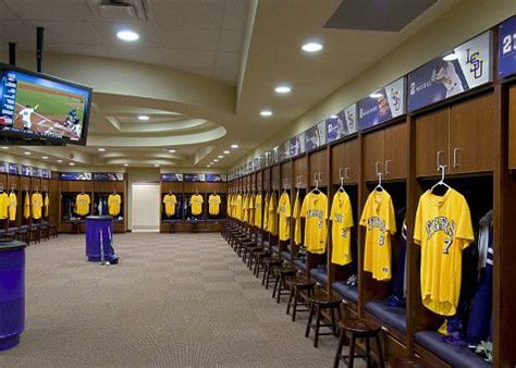 Lsu's football team has a new $28 million locker room — complete with sleep pods, a pool, and a mini theater. LSU Baseball Locker Room | Lsu baseball, Lsu tigers ...