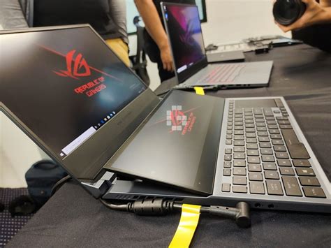 Doubling It Up With The Asus Rog Zephyrus Duo Gamerbraves Hot