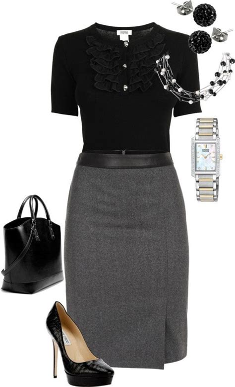 Funeral Outfits For Women 17 Ideas What To Wear To Funeral