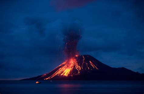 1883 El Desastre Del Volcán Krakatoa Que Benefició Al Sureste Español