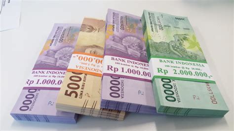 Euro melemah 0,03 persen, sedangkan dolar australia menguat 0,54 persen, dan direktur utama pt garuda berjangka ibrahim mengatakan pelemahan rupiah kali ini disebabkan karena perang dagang antara as dan china yang kian. Rupiah Diproyeksi Jadi Mata Uang Paling Kuat se-Asia ...