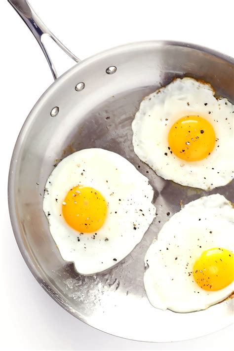 Desserts with eggs, dinner recipes with eggs, you name it! How To Make Fried Eggs -- 4 Ways! | Gimme Some Oven