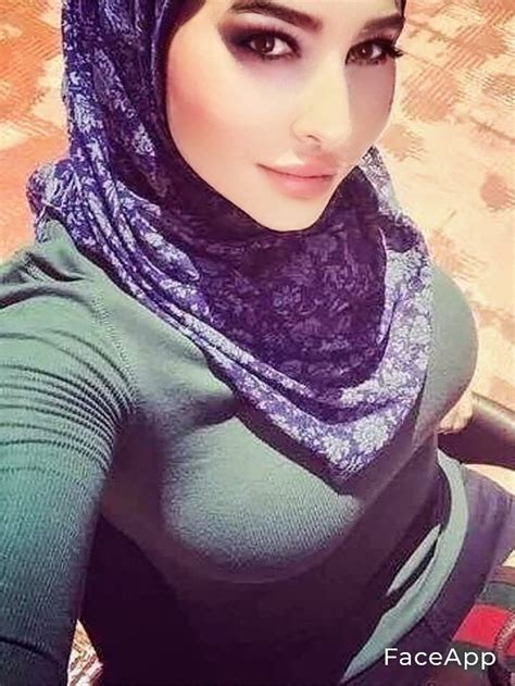 Pin By Najmi Tort On Faceapp Muslim Women Hijab Arab Girls Hijab