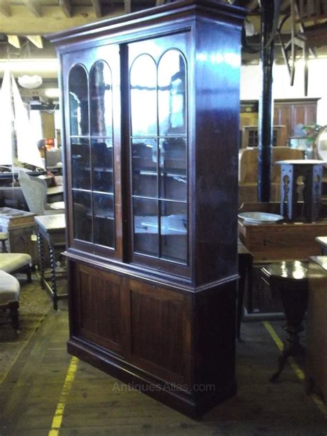 Victorian Mahogany Bookcase On Cupboard Antiques Atlas