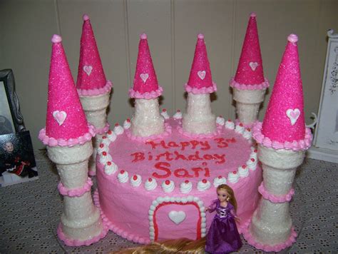 My Granddaughters Princess Castle Cake I Found A Picture Of One In A