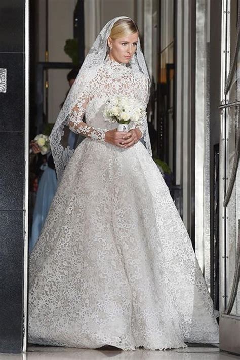Nicky Hiltons Valentino Wedding Dress Is Absolutely Stunning 2361146