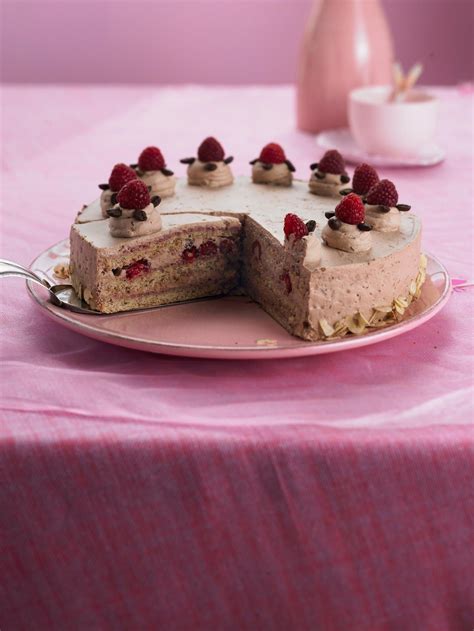 Maybe you would like to learn more about one of these? Cappuccino-Torte | Rezept | Cappuccino torte, Dessert ...
