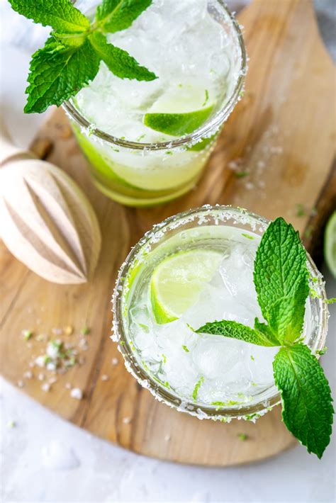 Easy Mint Mojitos Recipe With Homemade Simple Syrup