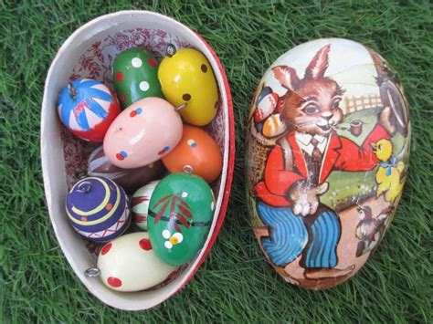 Erzgebirge Easter Eggs In Paper Mache Box 10 Hanging Ornaments Etsy