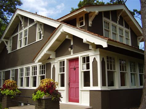 Minneapolis House Painter And Residential Exterior Painting Service
