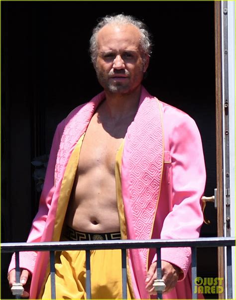 Photo Edgar Ramirez Goes Shirtless Wears Pink Robe At Versace Mansion 04 Photo 3898071 Just