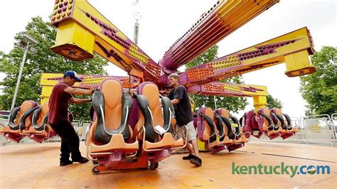 Workers Get Rides Ready For The Bluegrass Fairs Opening Day