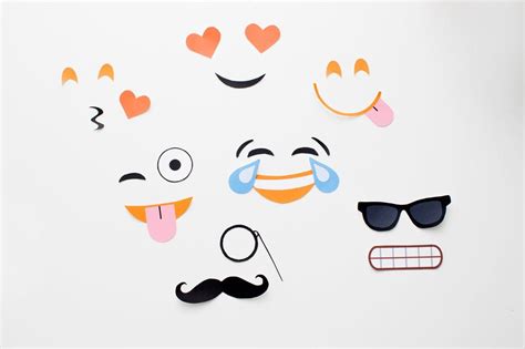 Used in sequence with pointing hands to indicate a bashful or shy pose () particularly on tiktok. 44 Awesome Printable Emojis | KittyBabyLove.com