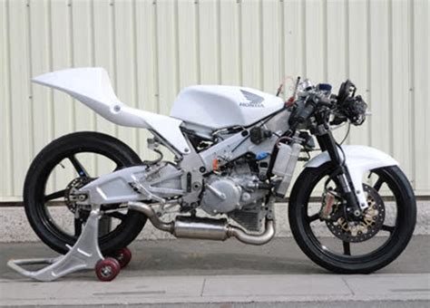 Still New 2015 Honda Nsf250r Moto3 Racer Bike Urious