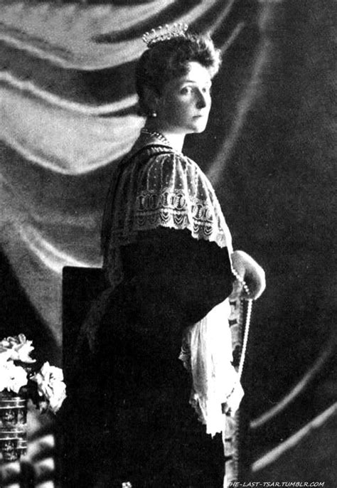 Tsarina Alexandra Feodorovna Of Russia Russian History Alexandra
