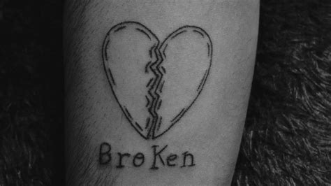 Tattoo Uploaded By Eris Tattoo Art Broken Heart Handpoked Tattoodo