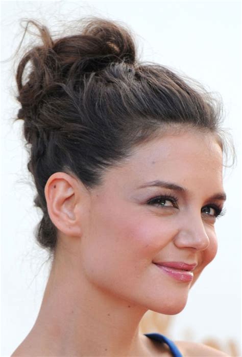 View How To Put High Bun Hairstyle Png How To Hairstyles For Long Hair