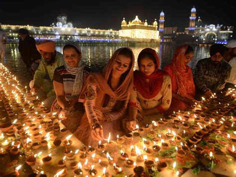 Diwali Festival In India Year Is One Of Its Many Traditions 24x7