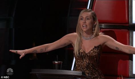 Miley Cyrus Dazzles In Plunging Dress On The Voice Daily Mail Online