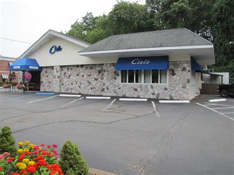 10 Places To Eat Out This Thanksgiving | Hauppauge, NY Patch