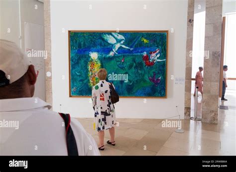 Tourist Visitors View Adam Et Ève Chassés Du Paradis Marc Chagalls