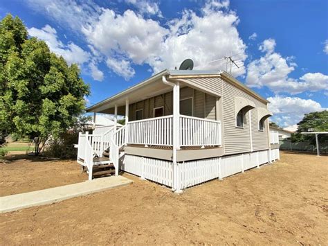 80 Cassowary Street Longreach Qld 4730 Property Details