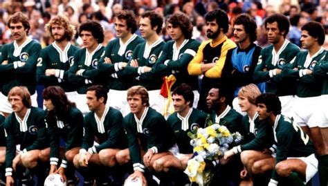 Pele Changed Everything Werner Roth Tells The Story Of The Ny Cosmos