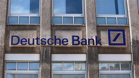 Deutsche Bank Und Sparkassen Hunderttausende Bedienten Kredite In